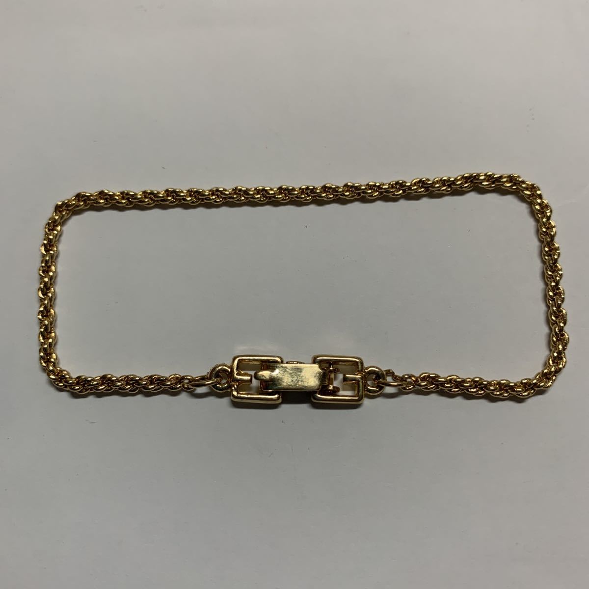 Yahoo!オークション - GIVENCHY PARIS-NEW YORK ジバンシー Yahoo!オークション - GIVENCHY PARIS-NEW YORK ジバンシー