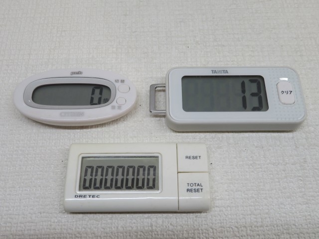 3個セット CITIZEN TW310 歩数計 ホワイト TANITA FB-740 DRETEC H-228 シチズン タニタ ドリテック 万歩計 ボタン電池付 動作品 52480 3個セット CITIZEN TW310 歩数計 ホワイト TANITA FB-740 DRETEC H-228 シチズン タニタ ドリテック 万歩計 ボタン電池付 動作品 52480