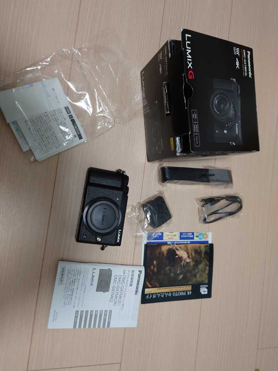 通販セール 【美品】おまけ付きPanasonic DMC−GX7MK2 DMC-GX7MK2 大得
