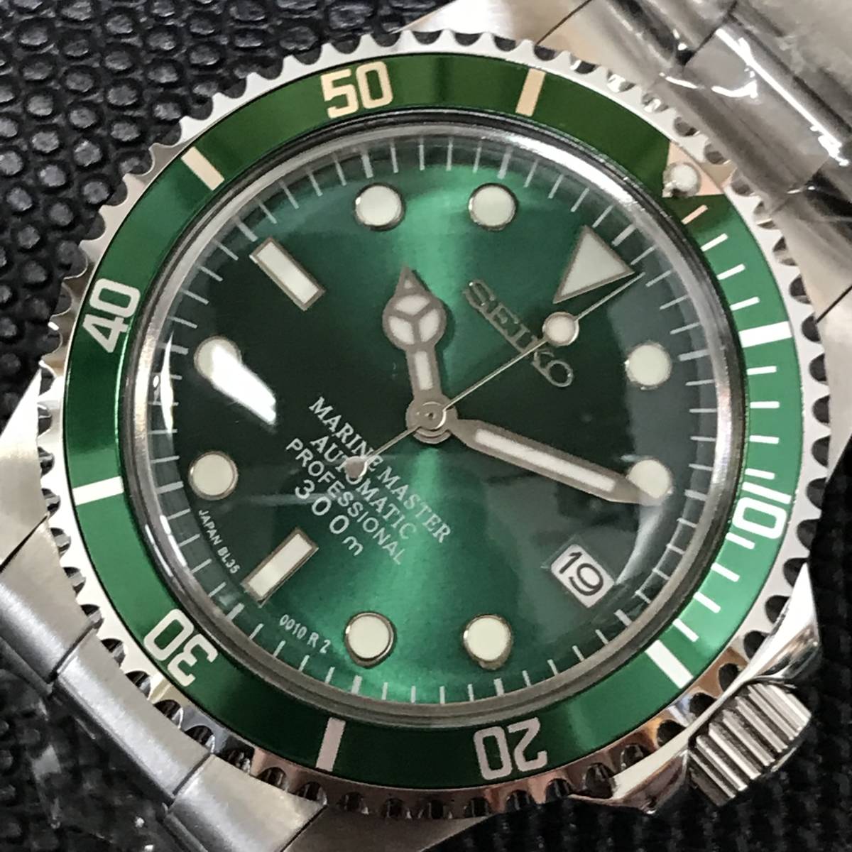 SEIKO MOD NH35ハルクモデル グリーンサブ アルミベゼル SEIKO MOD NH35ハルクモデル グリーンサブ アルミベゼル