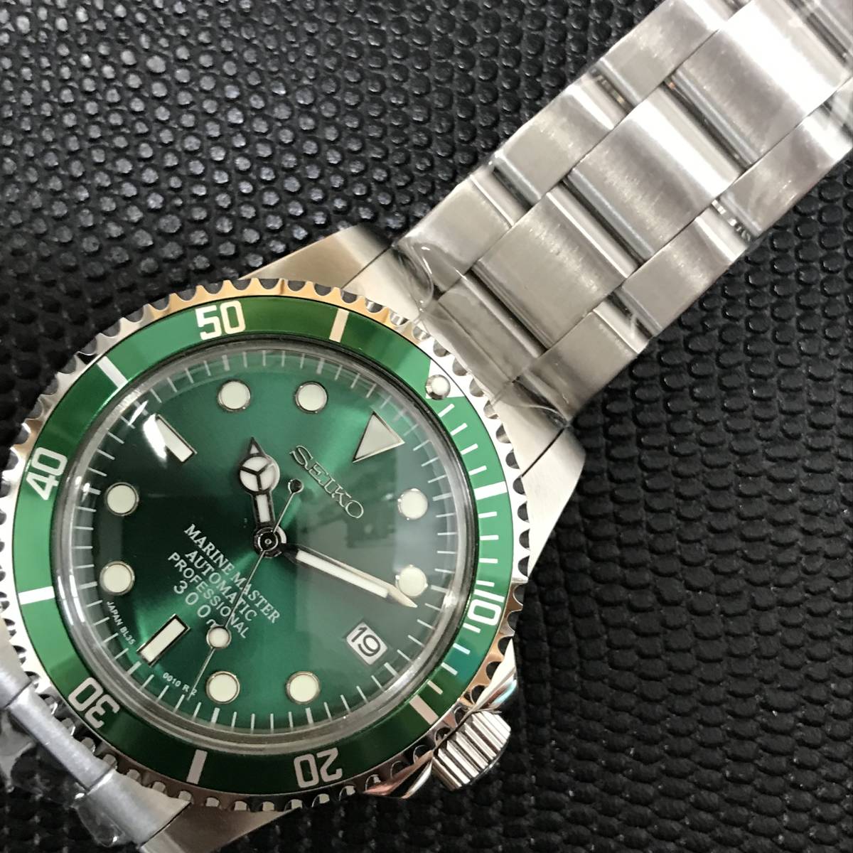 SEIKO MOD NH35ハルクモデル グリーンサブ アルミベゼル SEIKO MOD NH35ハルクモデル グリーンサブ アルミベゼル
