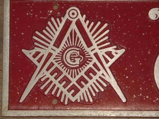  one . successful bid *50\'S* Freemason * plate *shu line * ornament * red * Vintage * secret society *shu liner * wall deco * wall decoration 