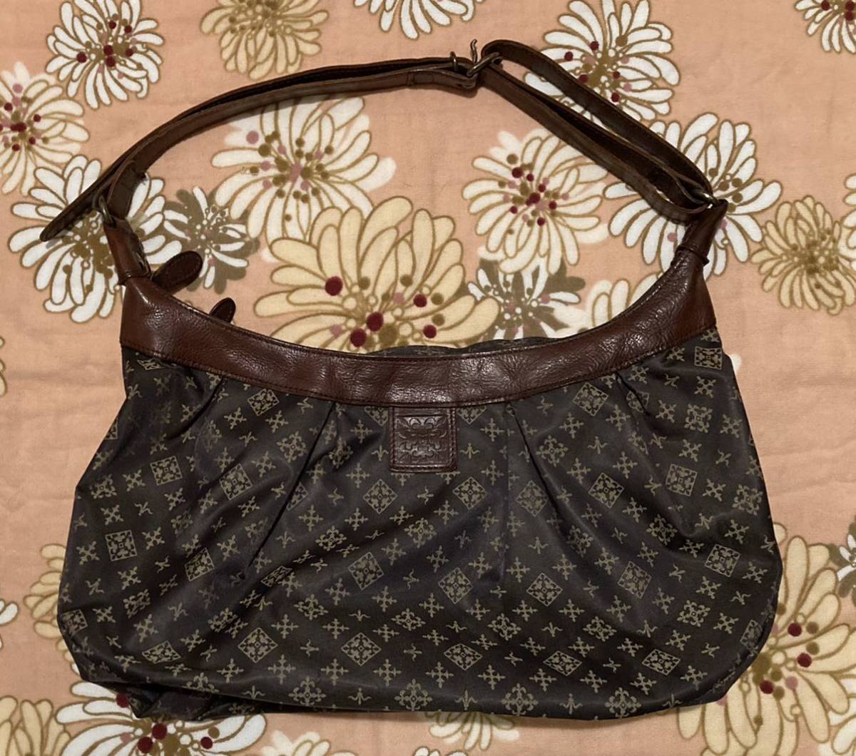再↓廃盤レア russetラシット モノグラム柄2WAYショルダーバッグ 再↓廃盤レア russetラシット モノグラム柄2WAYショルダーバッグ
