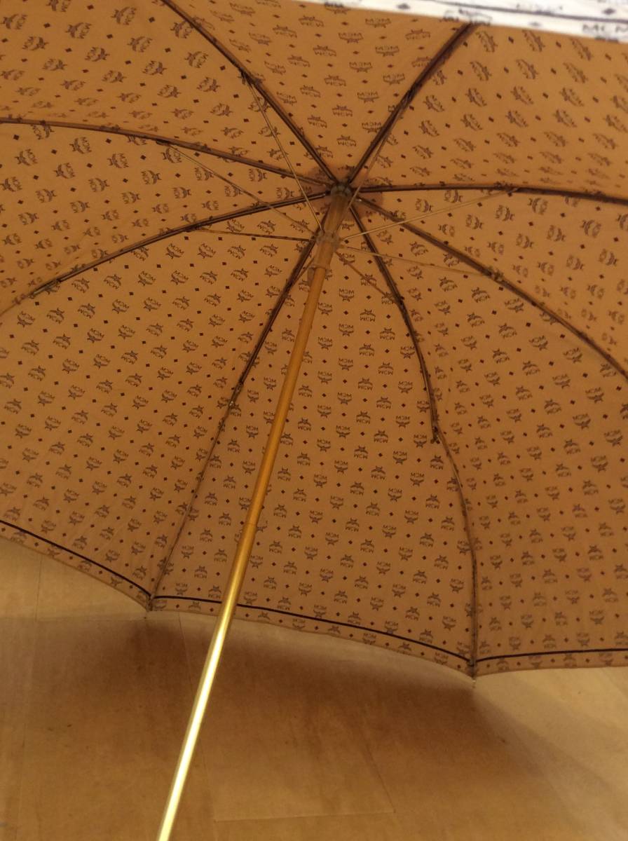 綺麗♡MCMエムシーエム ヴィセトス柄 長傘 8本骨 キャメルオレンジ 雨傘