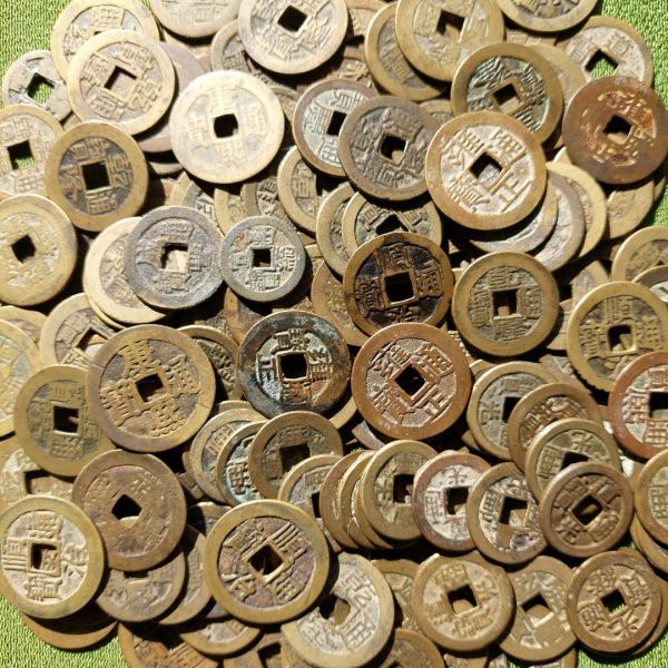 比較的美品 【 清朝銭 ~ 色々 170枚 】 ( 検索: 古銭 穴銭 寛永 鐚銭 アジア 康熙 乾隆 雍正 順治等 ) 比較的美品 【 清朝銭 ~ 色々 170枚 】 ( 検索: 古銭 穴銭 寛永 鐚銭 アジア 康熙 乾隆 雍正 順治等 )