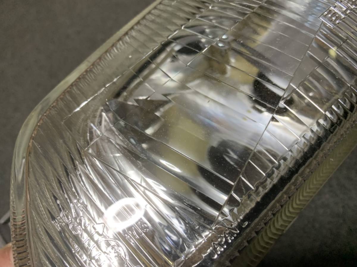 インプレッサ GC8 GF8 純正 ヘッドライト スバル 左側 助手席 LH インプレッサ GC8 GF8 純正 ヘッドライト スバル 左側 助手席 LH