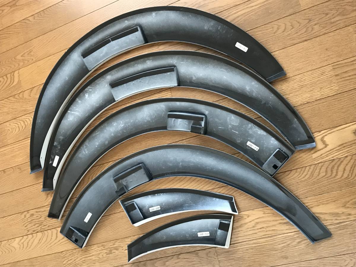 美品!☆エセックス☆200系ハイエース☆オーバーフェンダー☆CRS 美品!☆エセックス☆200系ハイエース☆オーバーフェンダー☆CRS