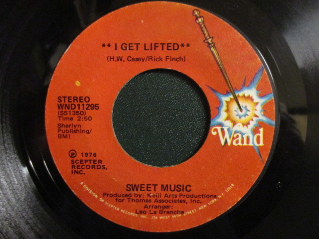 Sweet Music ： I Get Lifted 7'' / 45s (( レディー Vo. トリオ / 哀愁のマイアミDisco )) (( 落札5点で送料無料_画像1