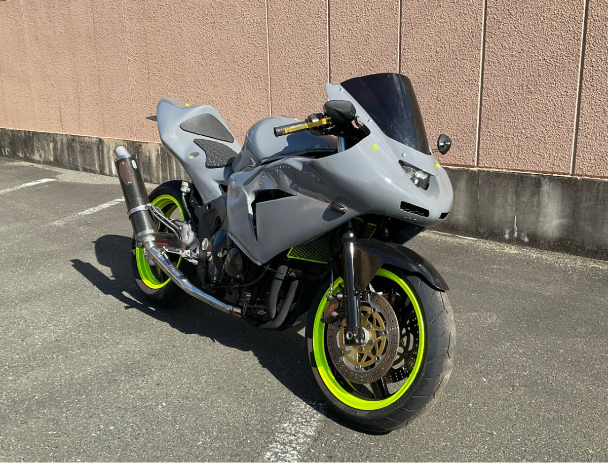 ZZR400 カスタム ZX-10R仕様 車検1年以上残あり 直ぐ乗り出し ZZR400 カスタム ZX-10R仕様 車検1年以上残あり 直ぐ乗り出し
