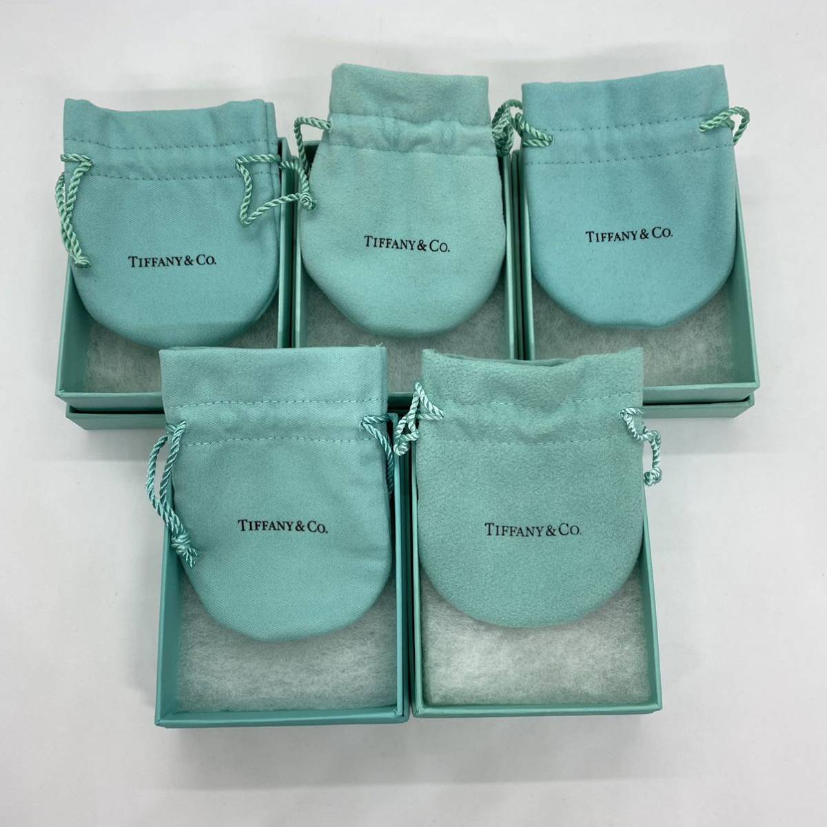 日本製 02119 5点セット 保存袋 ボックス ケース 空箱 箱 Co. TIFFANY ティファニー - その他 - hlt.no 日本製 02119 5点セット 保存袋 ボックス ケース 空箱 箱 Co. TIFFANY ティファニー - その他 - hlt.no
