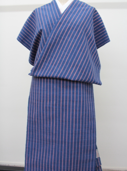 楽布特選　91192wdｔy 手織り藍染め「泰木綿」新品反物_画像7