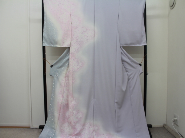 楽布特選　94180　「満開の桜」の手描き訪問着　新品仮仕立て品　wfｔj