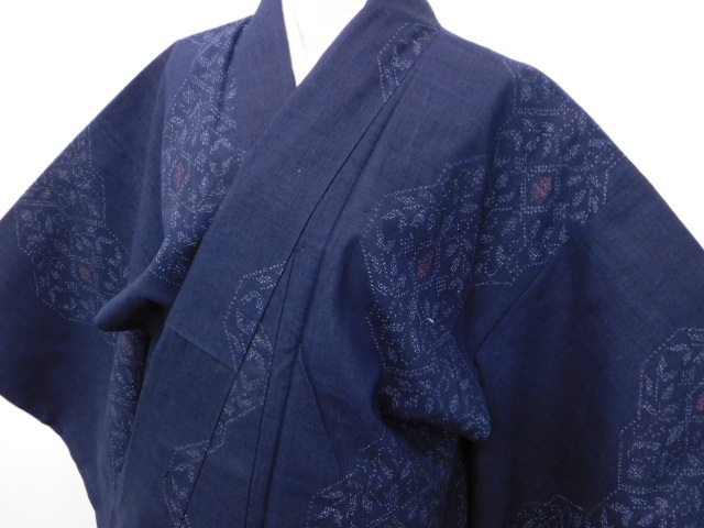 セール 登場から人気沸騰】 〔楽布特選〕P13167 文化財 80亀甲結城紬袷