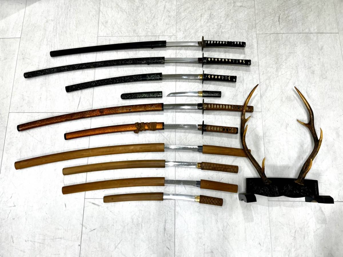 IK-2.171 １〜 模造刀 おまとめ １０本 刀置き付き 刀剣 日本刀 刀