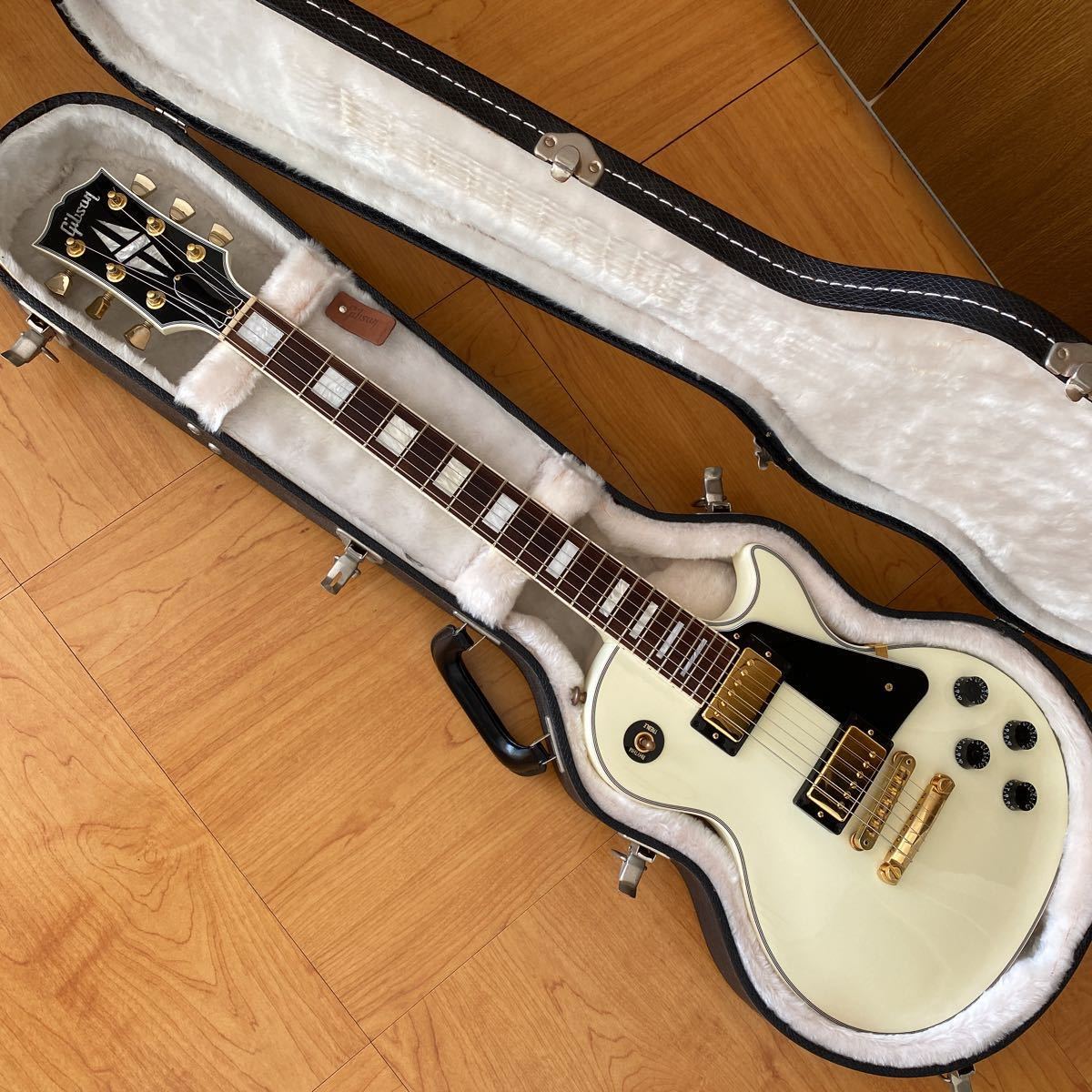 ヤフオク Gibson Les Paul Classic Custom Light 16 Whi