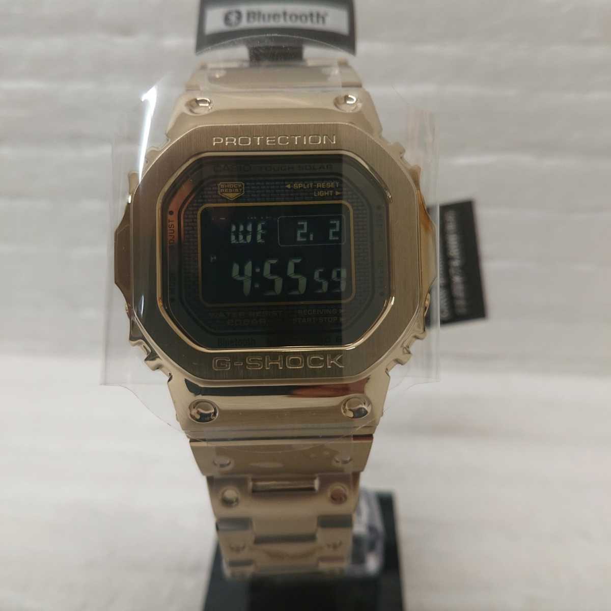 G-SHOCK フルメタルスマートフォンリンク ソーラー電波メンズ 金色　メンズ腕腕時計 GMW-B5000GD-9JF　新品 未使用　国内正規品　_画像2