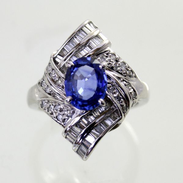 数量限定セール ◎中古美品◎プラチナ サファイア 1.39ct ダイヤ 0.62