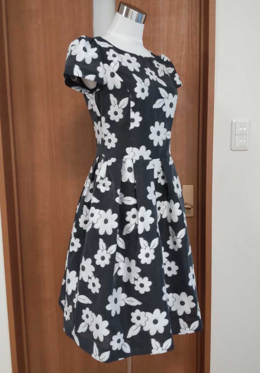 未使用品タグ付き)エムズグレイシー38 カタログ掲載お花ジャガード