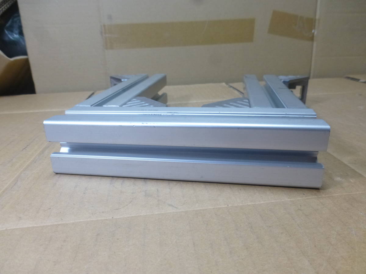  aluminium frame 45 angle length approximately 200mm 1 pcs, approximately 175mm 2 ps ( control number I2)