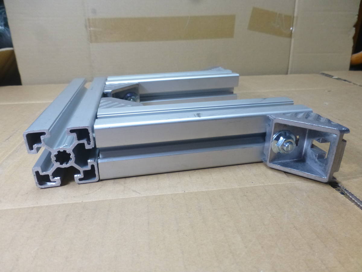  aluminium frame 45 angle length approximately 200mm 1 pcs, approximately 175mm 2 ps ( control number I2)
