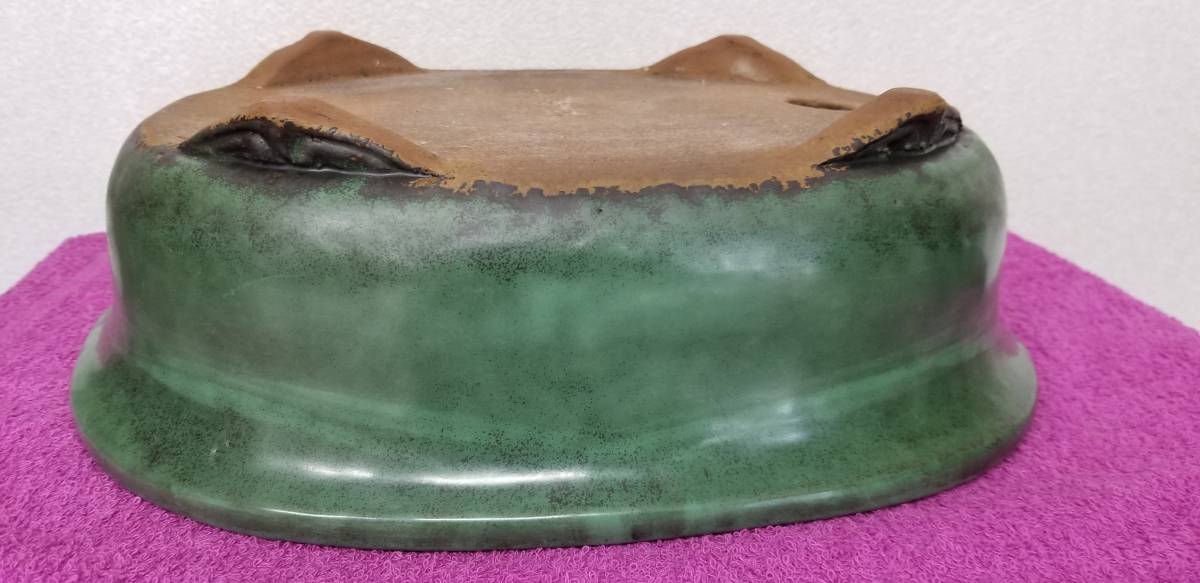 ディーラー小売価格 秀峰作　緑釉窯変楕円鉢　古色