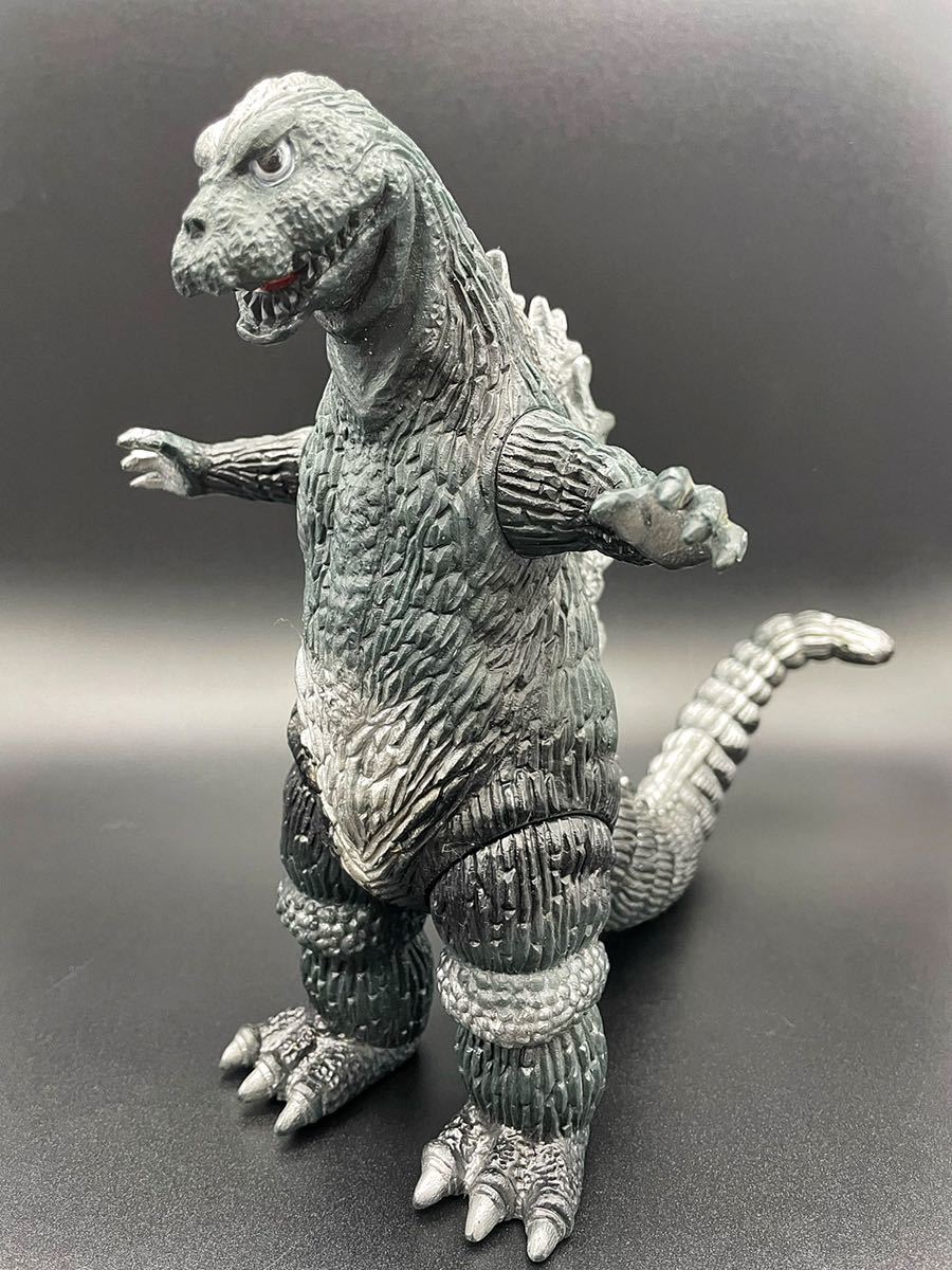 ゴジラ フィギュア BANDAI 1983 東宝映像 Yahoo!オークション - 東宝特撮ソフビ ゴジラ 1983年 バンダイ