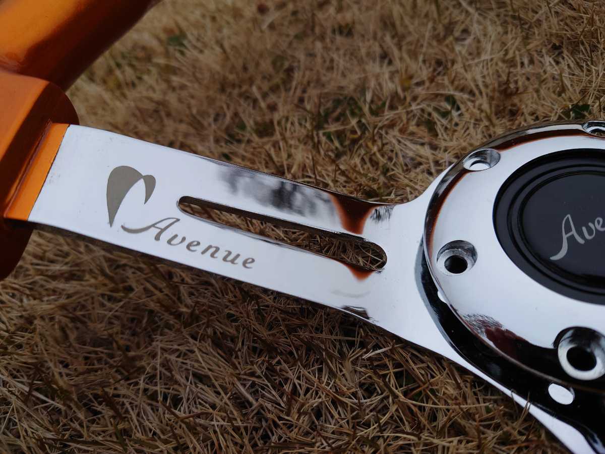 アベニュー ステアリング 350mm オレンジ クロームスポーク アベニュー ステアリング 350mm オレンジ クロームスポーク