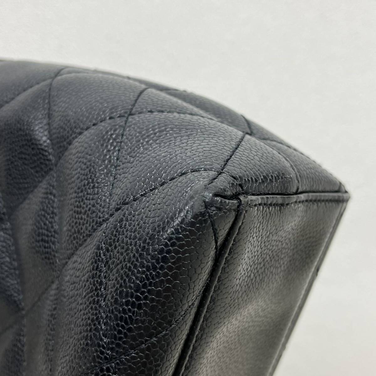 高級 CHANEL シャネル 6番台 キャビアスキン マトラッセ ココ 高級 CHANEL シャネル 6番台 キャビアスキン マトラッセ ココ