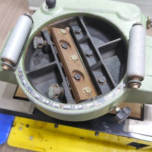 日立工機 超仕上かんな盤 PF60F2 100V 180mm べビー超仕上げ 日立工機 超仕上かんな盤 PF60F2 100V 180mm べビー超仕上げ
