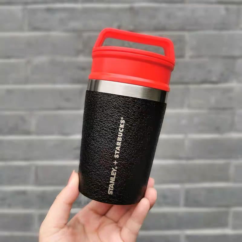 PayPayフリマ|【スターバックス海外限定】黒金シリーズ ステンレス製タンブラー 限定 レア 完売 PayPayフリマ|【スターバックス海外限定】黒金シリーズ ステンレス製タンブラー 限定 レア 完売