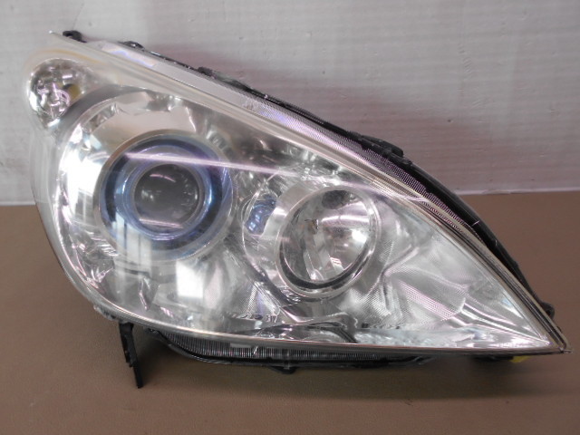 ステップワゴン RG1/RG2 右ヘッドライト HID 刻印:J0/KOITO 100-22594 中古品[H202-HL1688]_画像1