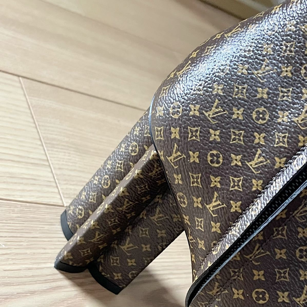 LOUIS VUITTON◆シルエット ライン アンクルブーツ モノグラム ルイヴィトン ショートブーツ 35 1/2 35.5 22.5cm 正規品  新品同様 美品