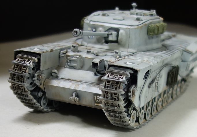 Yahoo!オークション - 1/35 タミヤ チャーチル戦車 冬期塗装 完成品 Yahoo!オークション - 1/35 タミヤ チャーチル戦車 冬期塗装 完成品