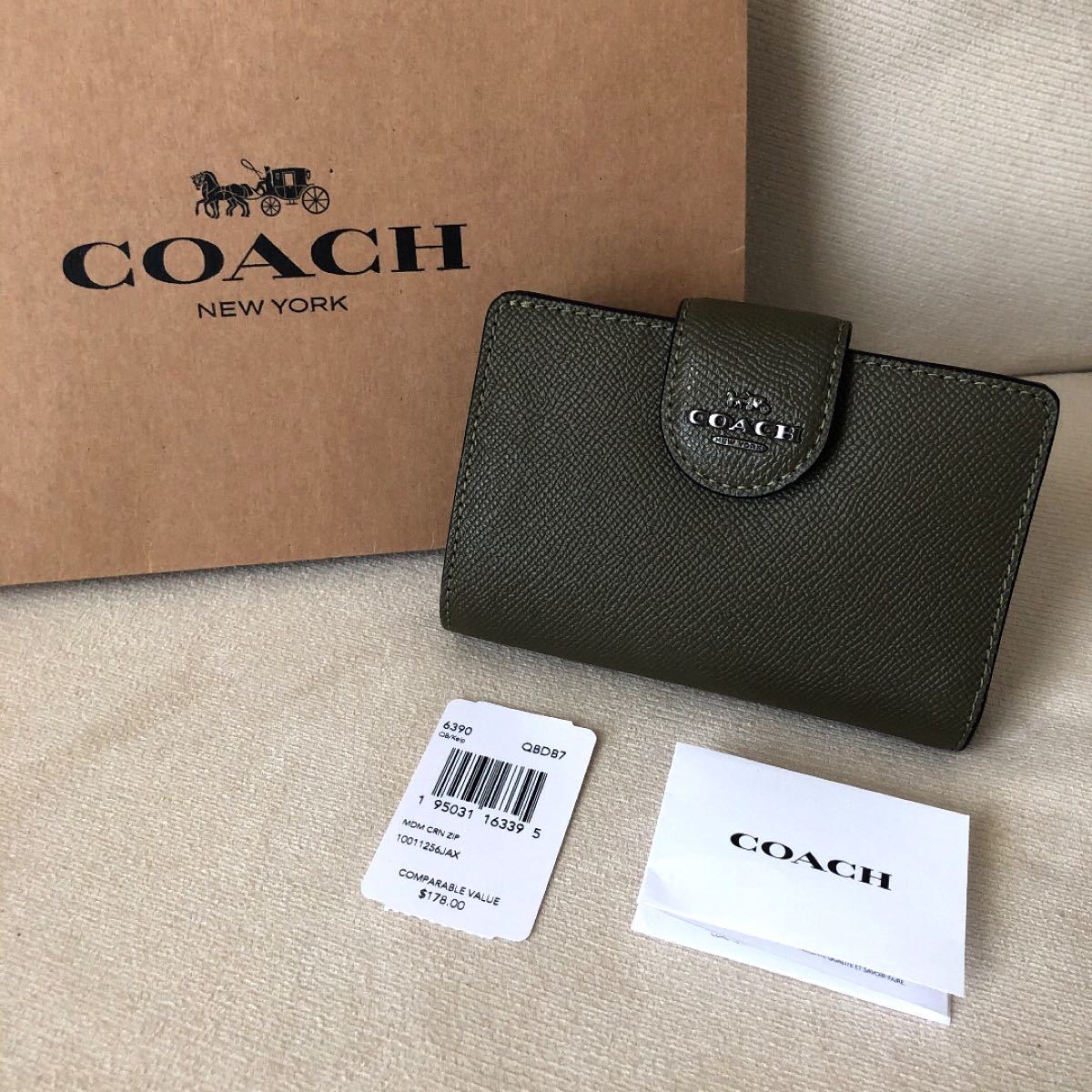 新品 COACH コーチ 定価44 000円 二つ折り財布 グリーンマルチ ケルプ