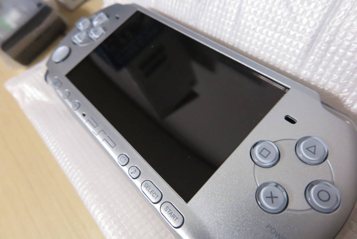 PSP】PSP-3000本体同梱版 ガンダムVS.ガンダム プレミアムパック (パッテリーパック無し)