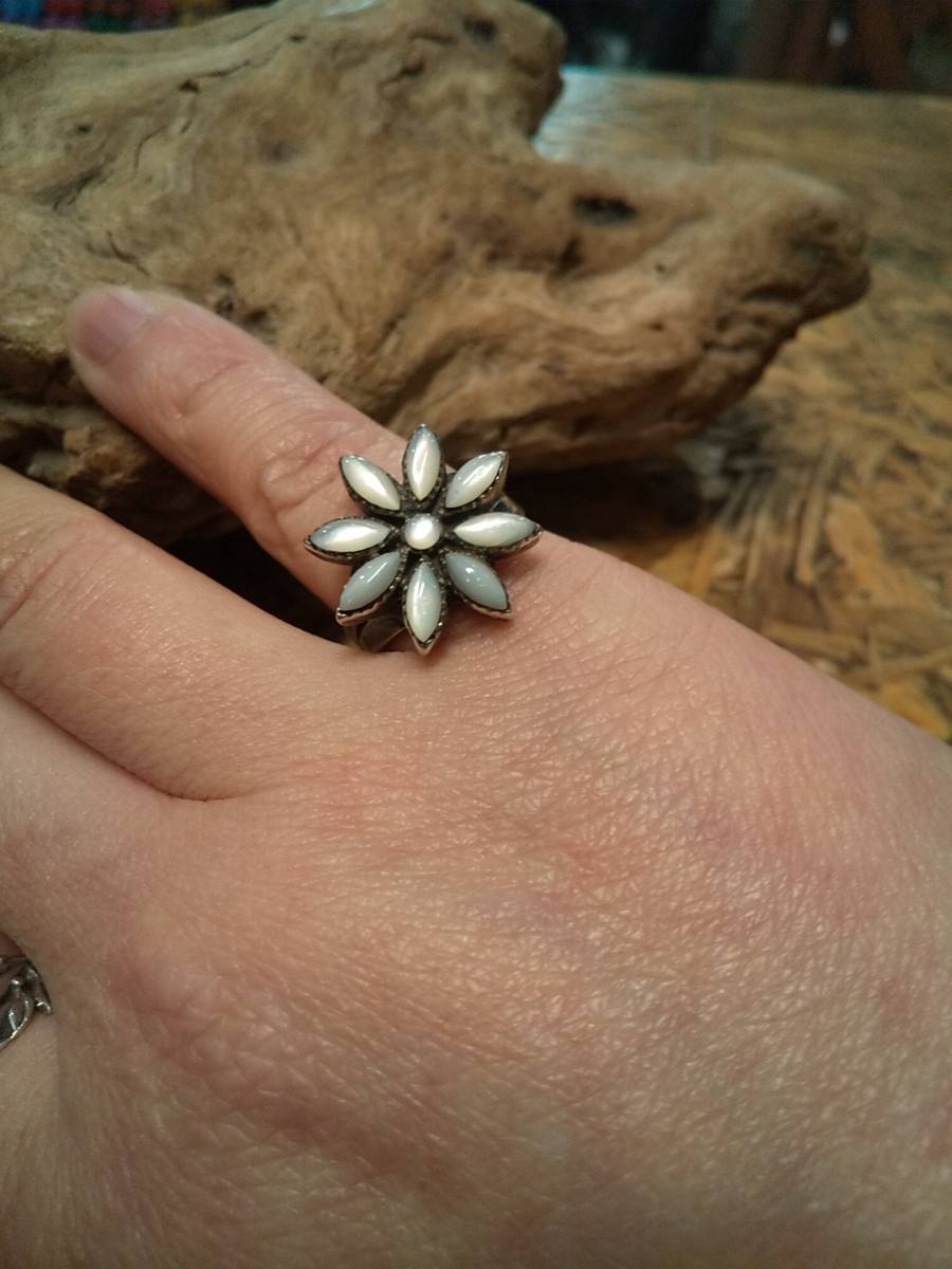  серебряный 925, White Butterfly ., ракушка, cluster, кольцо, кольцо,13 номер, цветок, цветок, фейерверк, серебряное кольцо, индеец 