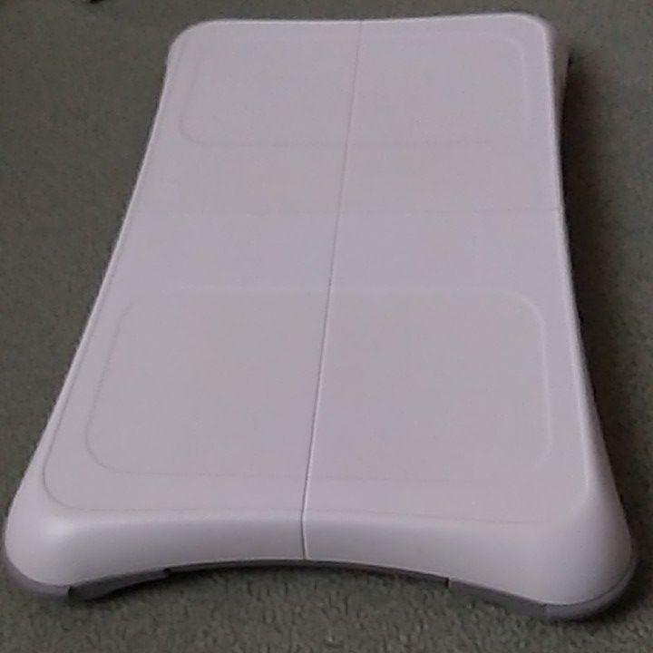 Wii Fit Plus バランスボード ソフトセット