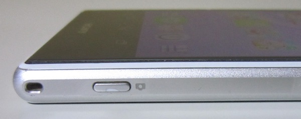 2668 タッチパネルNG ジャンク android スマートフォン NTT docomo Xi SONY XPERIA Z1 SO-01F_画像6