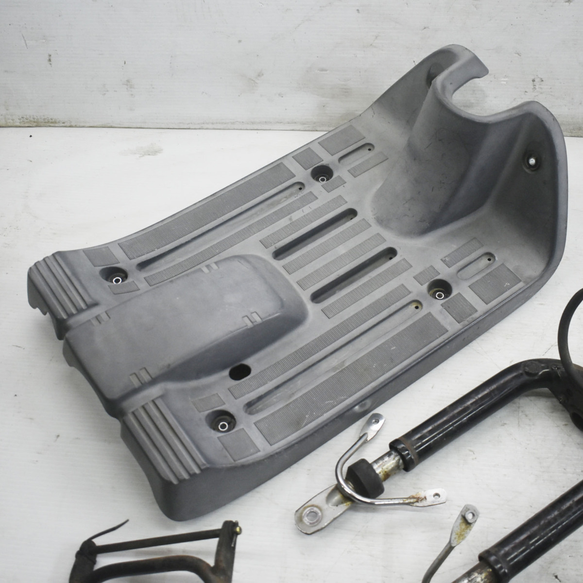 1円スタート スズキ チョイノリ パーツセット ステップボード アクスルシャフト フロントフォーク スタンド メーター G Parts その他 売買されたオークション情報 Yahooの商品情報をアーカイブ公開 オークファン Aucfan Com 1円スタート スズキ チョイノリ パーツセット ステップボード アクスルシャフト フロントフォーク スタンド メーター G Parts その他 売買されたオークション情報 Yahooの商品情報をアーカイブ公開 オークファン Aucfan Com