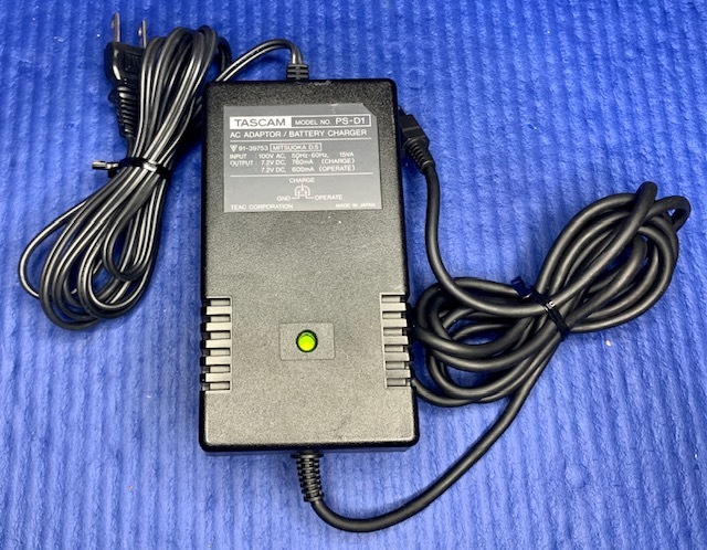 TASCAM ポータブルDAT録音機 DA-P1専用 ACアダプター PS-D1 現役動作品