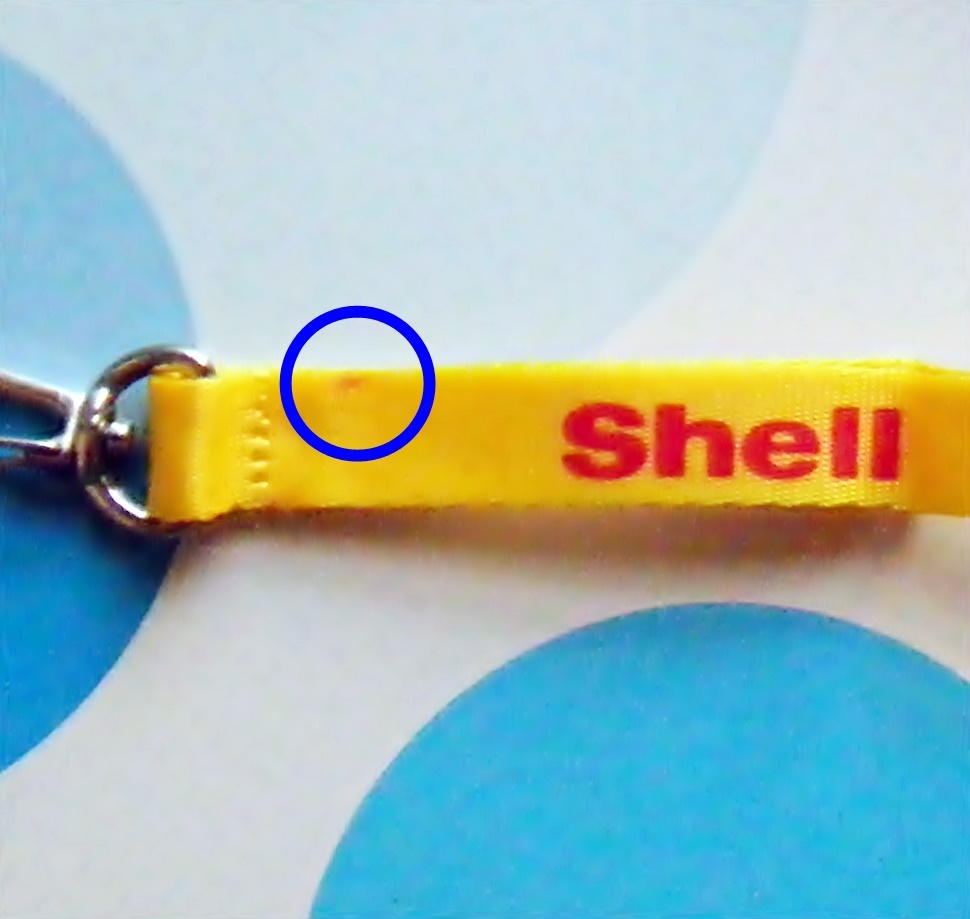  unused goods * Showa era shell kerosene. neck strap *shell* not for sale * yellow color 