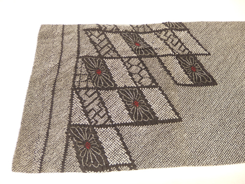 1010112s[ small island woven thing ... . woven . dragon pongee table cloth table runner ] crepe-de-chine black series back surface red ground / tree boxed / secondhand goods /41.5×145cm degree / woven thing handicraft 