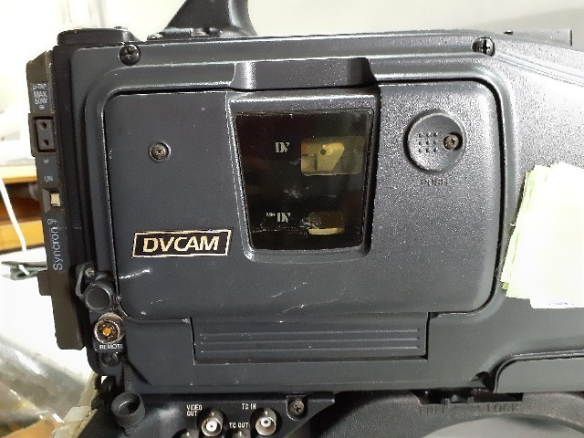 Yahoo!オークション - ikegami HL-DV5 DVCAM一体型デジタル Yahoo!オークション - ikegami HL-DV5 DVCAM一体型デジタル