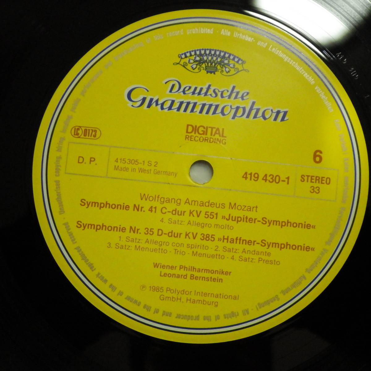 独DGG419427-1 バーンスタイン・VPO/モーツアルト後期交響曲全集 DIGITAL 3LPBOX 優秀録音盤の画像3