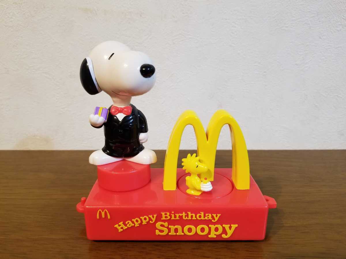 PEANUTS　スヌーピー　マクドナルド　50周年パレードアニバーサリー　Happy Birthday Snoopy_画像1