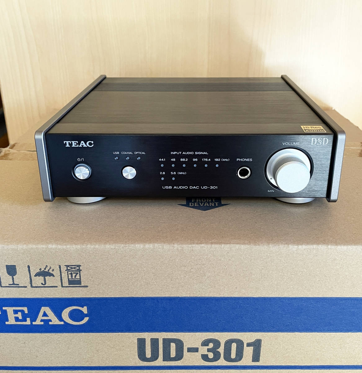TEAC Referenceシリーズ デュアルモノーラル USB DAC UD-301-B 2021年 
