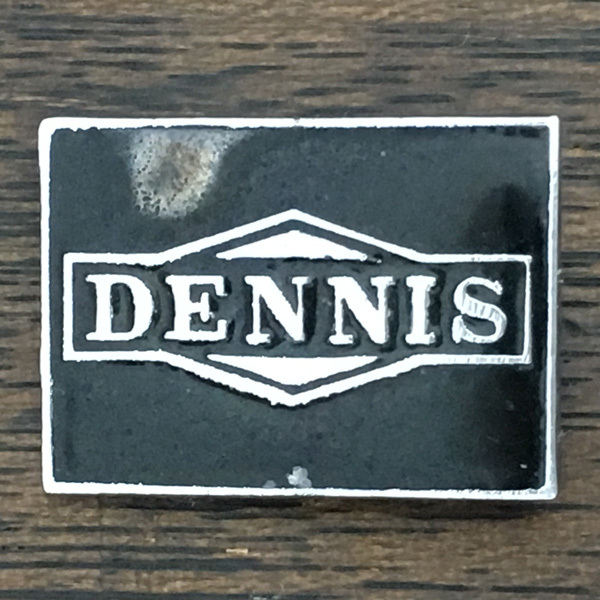  Dennis Logo pin badge black DENNIS Logo Pin automobile car truck Car UK England Pins