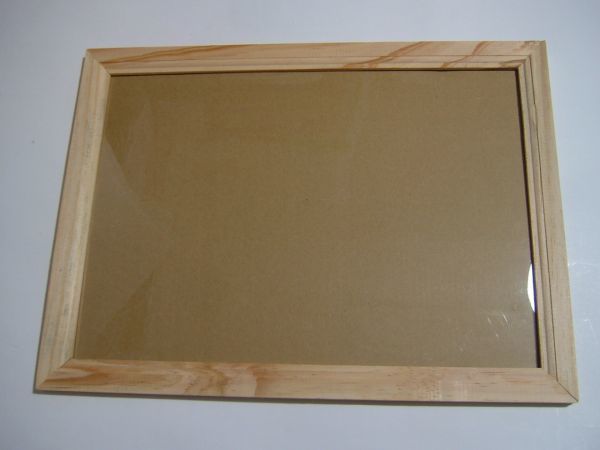 木製A4フォトフレーム　白木枠　24×32.5cm 枠幅2.1cm_画像1