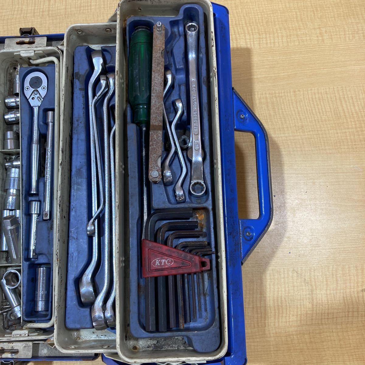 ○ KTC 両開き 工具箱 道具箱 工具セット ツールボックス 京都機械工具