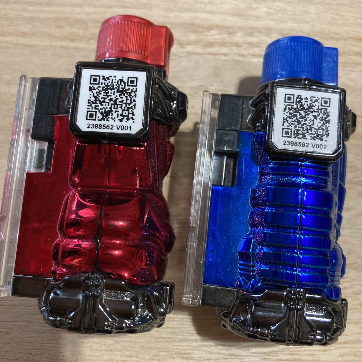 仮面ライダービルド GPフルボトル　ラビットフルボトル　タンクフルボトル　メッキver._画像3